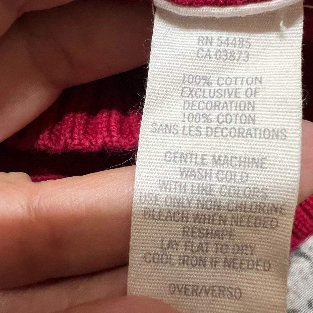 American Eagle Outfitters Deep Cherry Red‎ V-Neck Cable knit Sweater Y2K